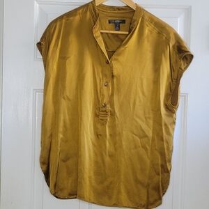 Banana Republic Silk Blouse in Gold
